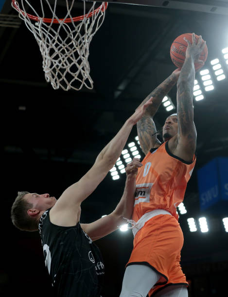 的反攻策略 的反攻策略